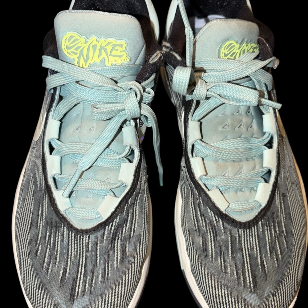 Nike Women's Athletic Shoes - Black and Teal